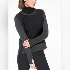Athleta Women's Grey and Black Jumper